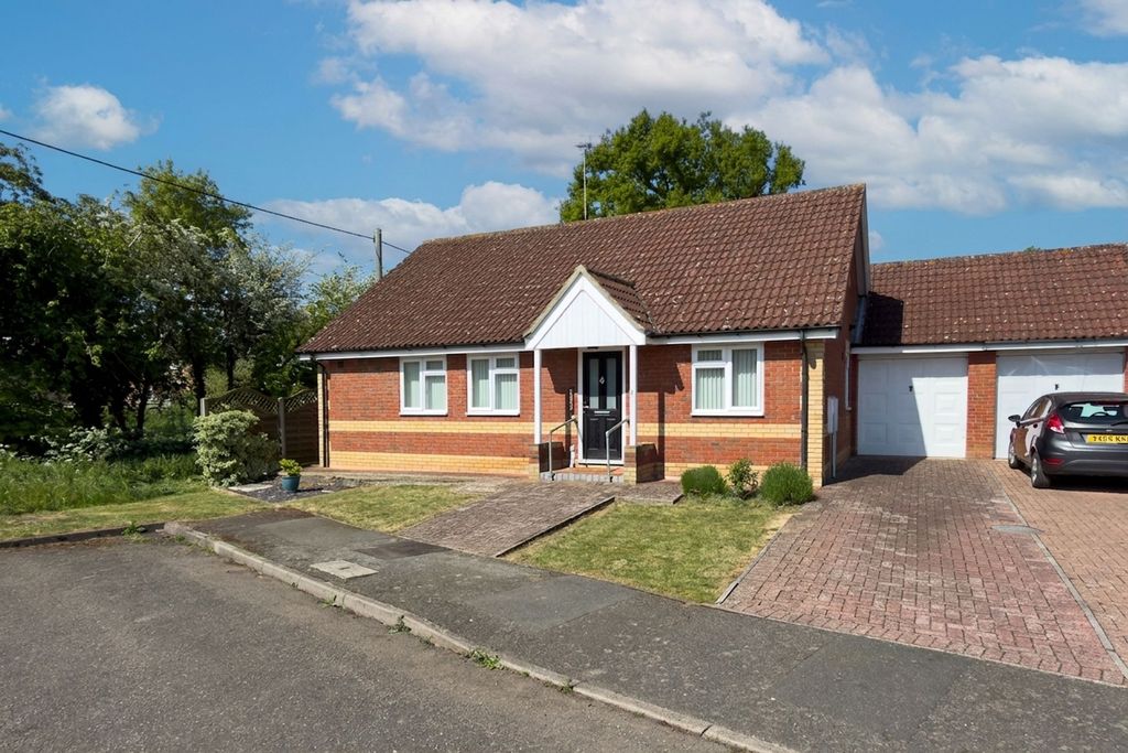 Property photo 1 of 16