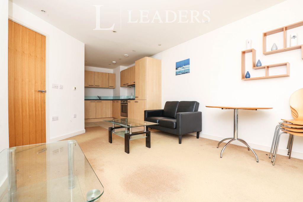 Property photo 2 of 11 2