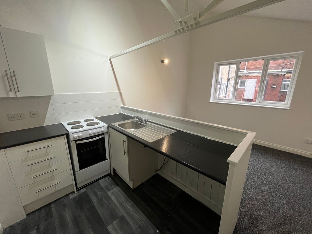 Property photo 1 of 13 Image