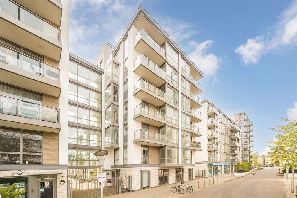 Property photo 1 of 6