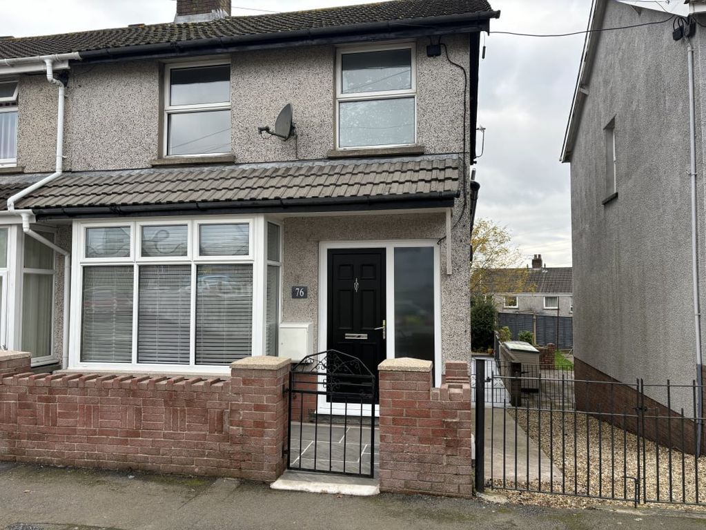 Property photo 2 of 18
