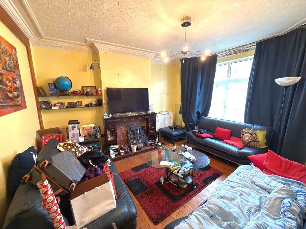 Property photo 2 of 9 Photo 2