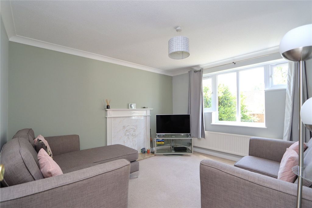 Property photo 2 of 14 Picture No. 08