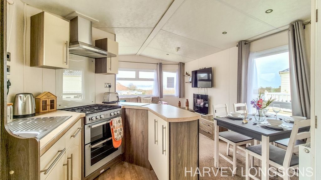 Property photo 2 of 18 Delta Ascot At Waterside Holiday Park