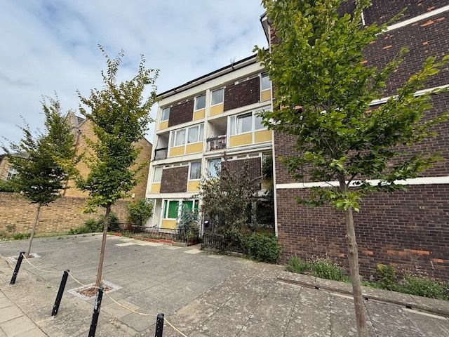 Property photo 1 of 12 4345030