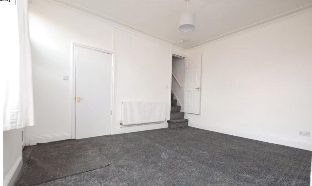 Property photo 2 of 18 Photo 1