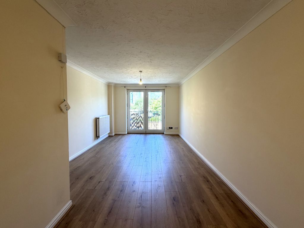 Property photo 3 of 15 Photo 13