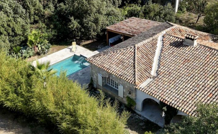 Property photo 1 of 20