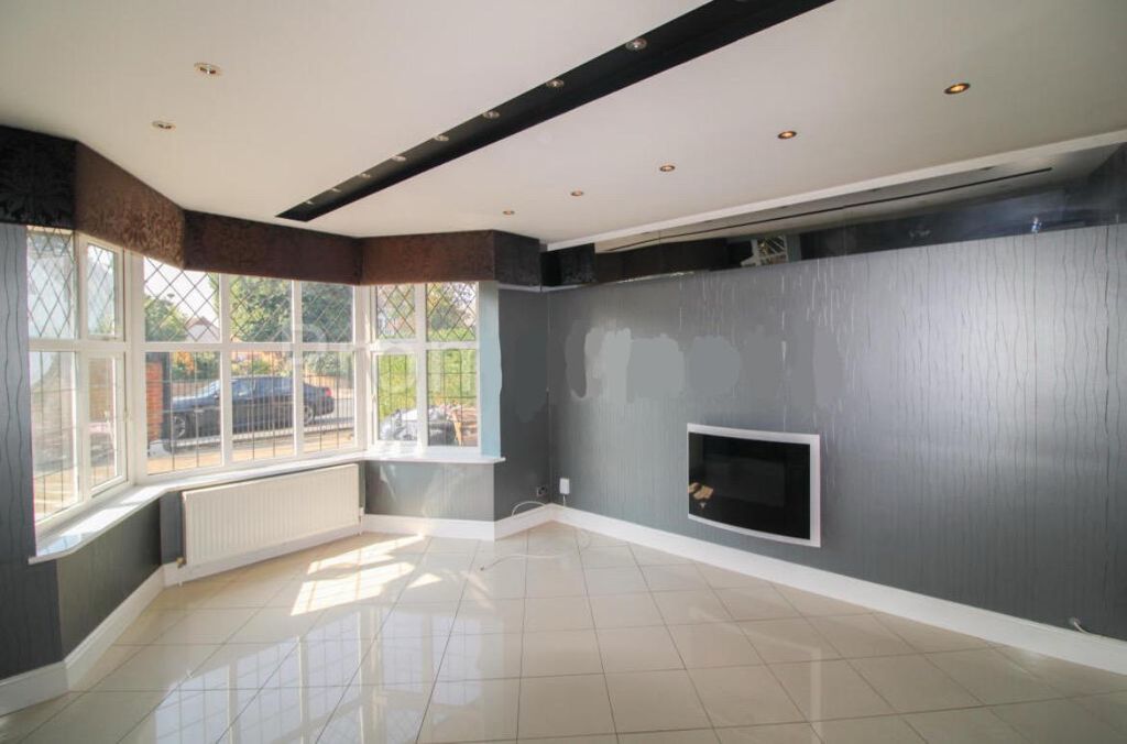 Property photo 2 of 15 Whatsapp Image 2025-05-29 At 11.10.40 Am (2).Jpeg