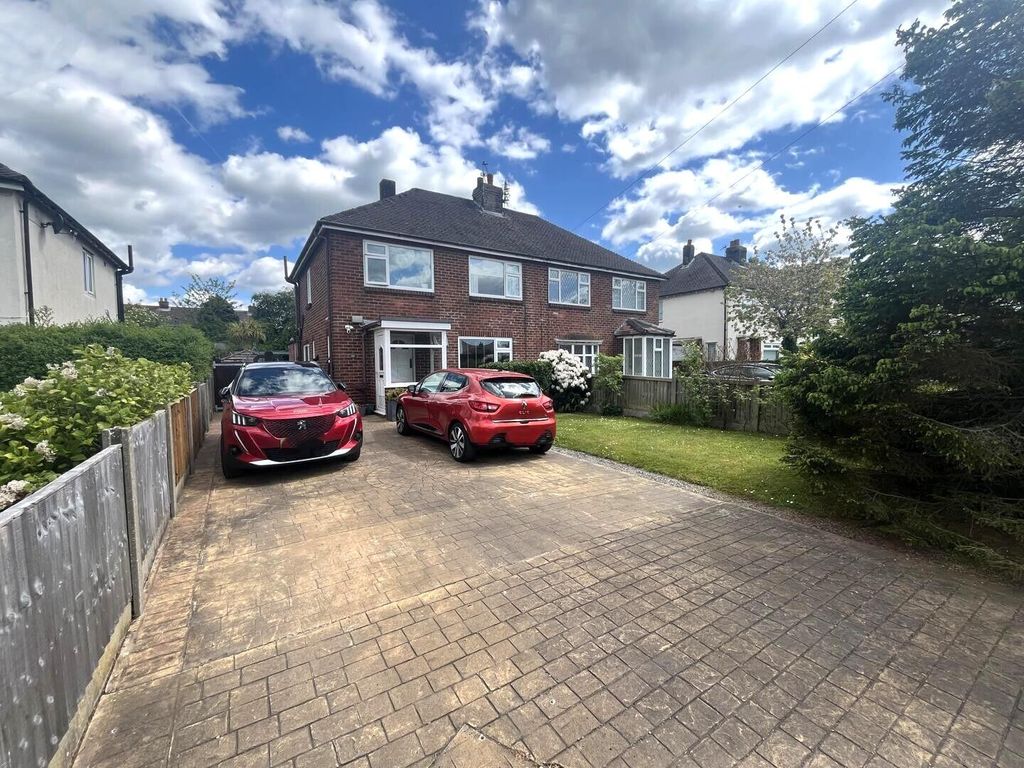 Property photo 1 of 18 Front