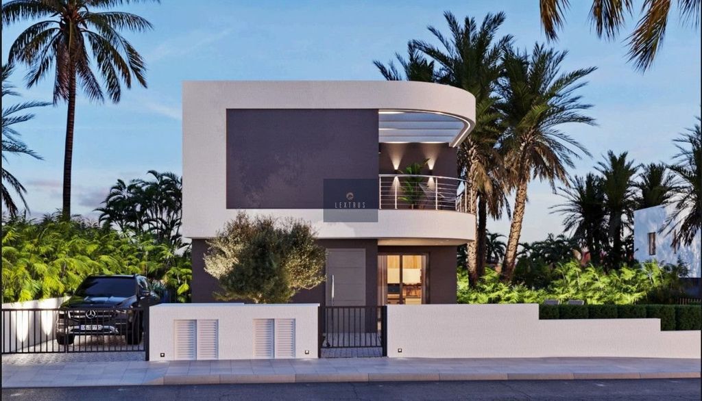 Property photo 1 of 4