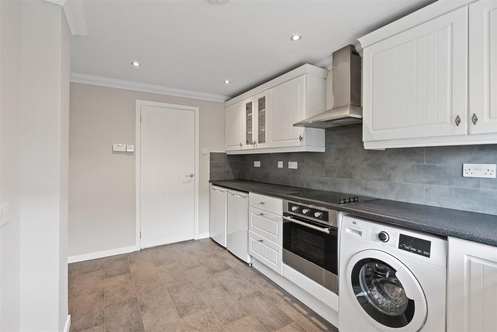 Property photo 3 of 24 5.Jpg