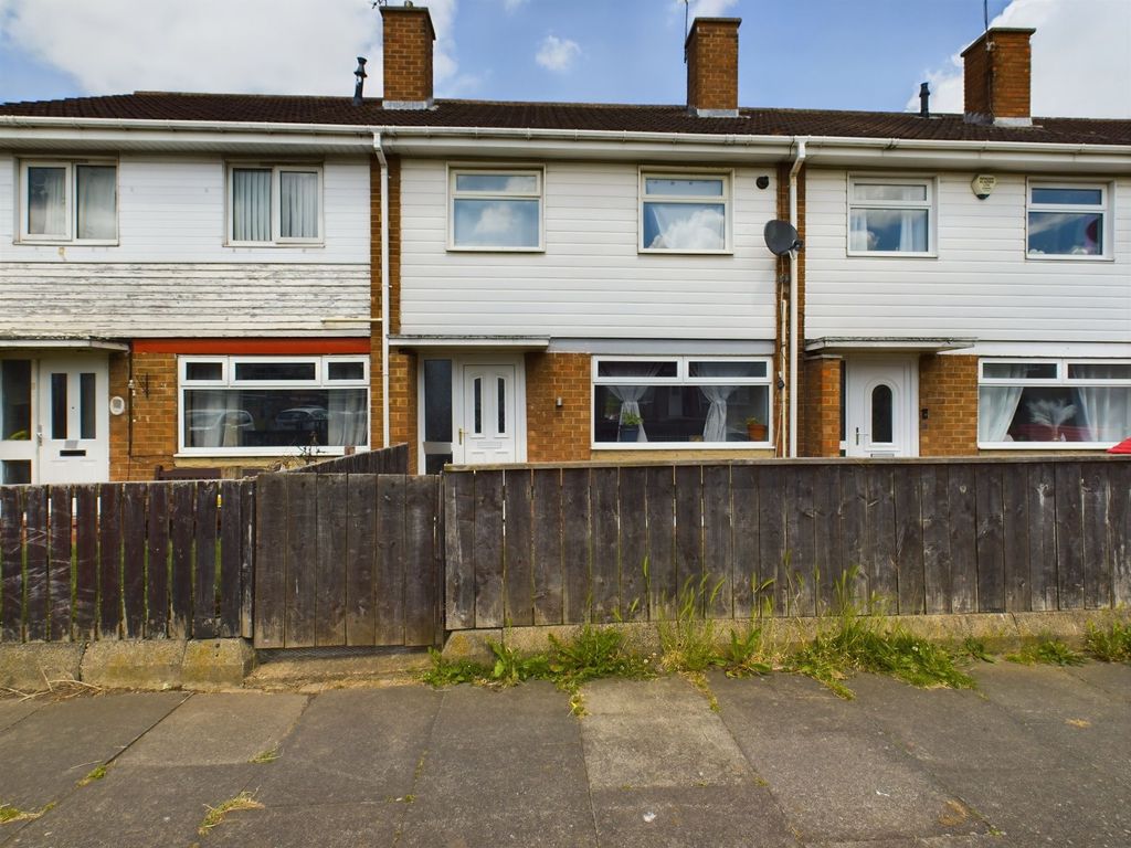 Property photo 2 of 9
