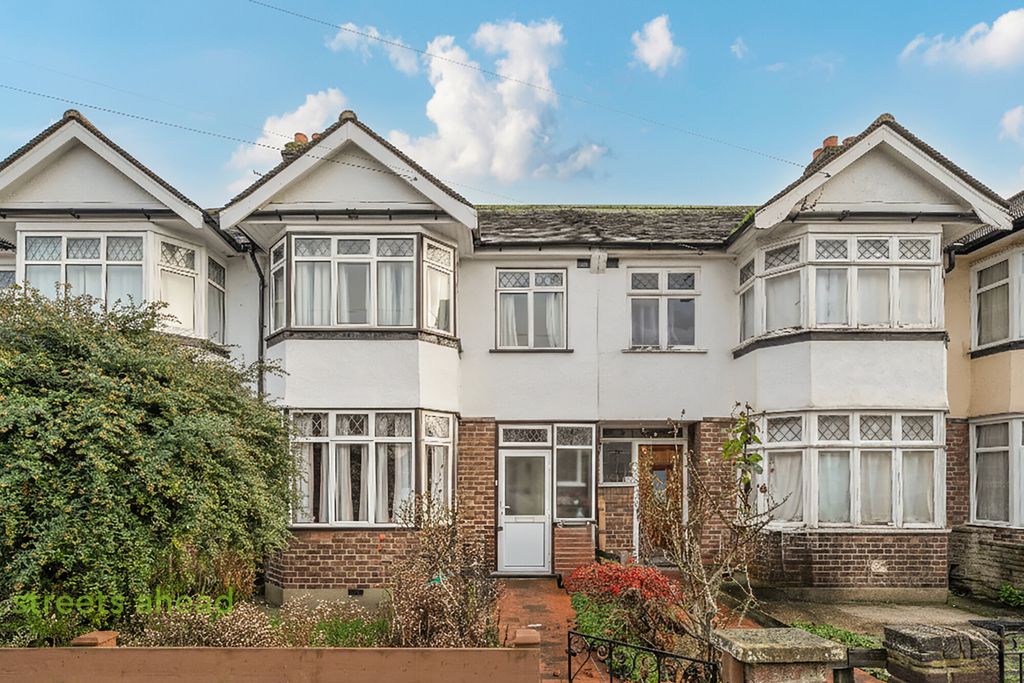 Property photo 1 of 11 B4E914E8-Fc08-4Bf...