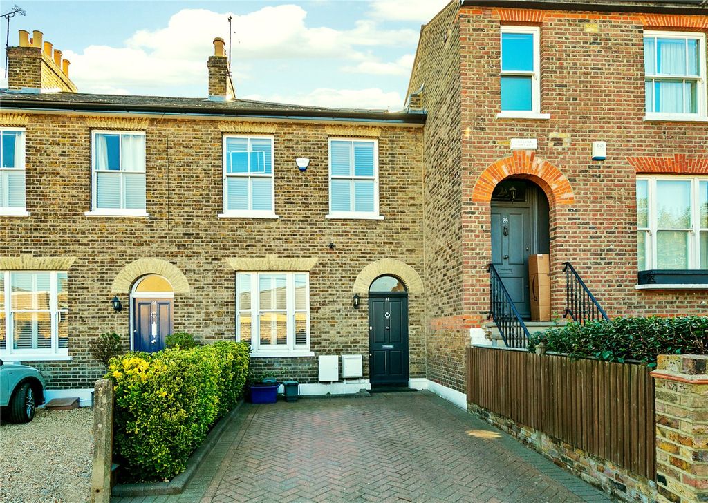 Property photo 1 of 11 Picture No. 17