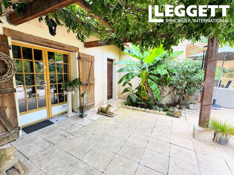 Property photo 2 of 10