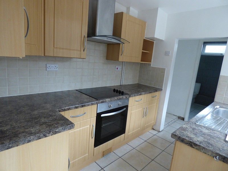 Property photo 2 of 9 2694-Pra12289-2-Raw