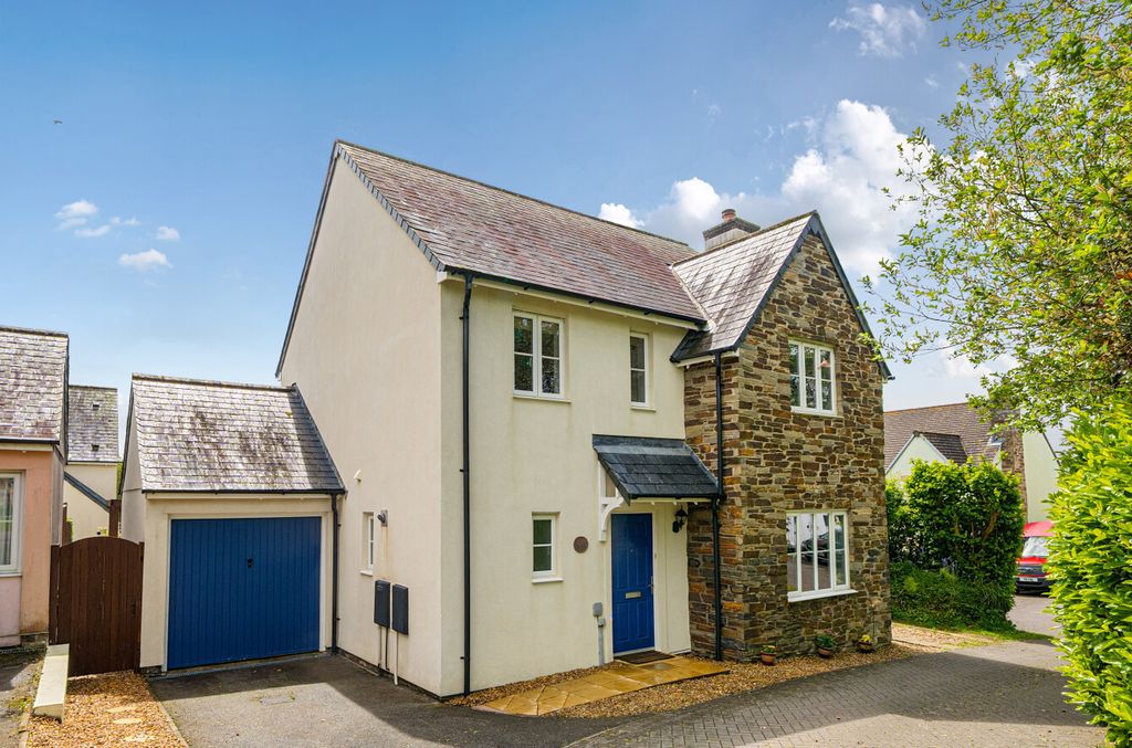 Property photo 1 of 17 1456221-2-6A04700...