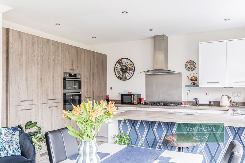 Property photo 3 of 19 Photo 15