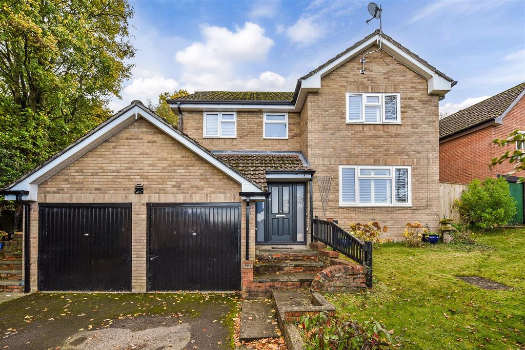 Property photo 1 of 29 Sketch_Ph18_6282248.Jpg