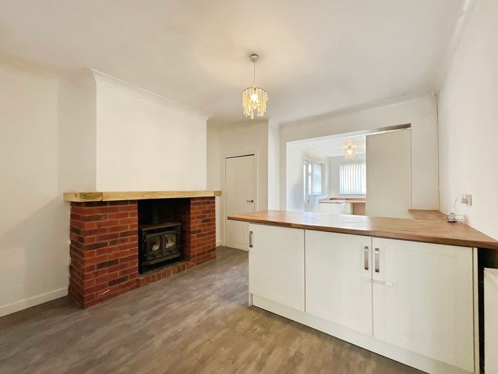 Property photo 2 of 15 8B77B399-2-4CE8-Aab8-A89F136C1D40-1163-0000004454C3D6E3