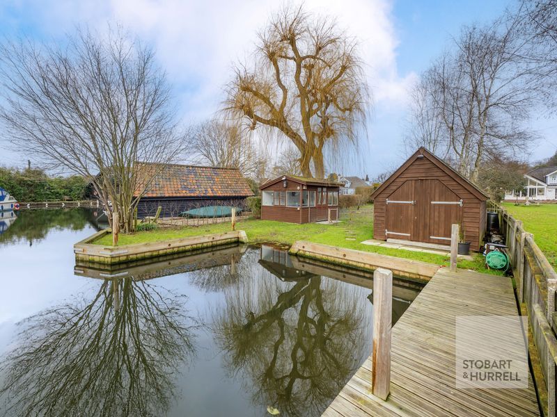 Property photo 2 of 38 Mooring