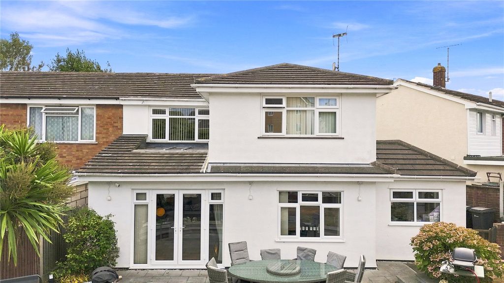 Property photo 1 of 24 Picture No. 29
