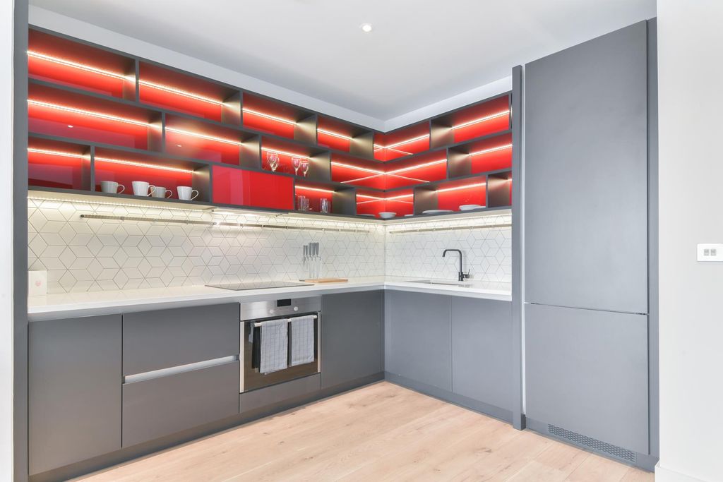 Property photo 3 of 16