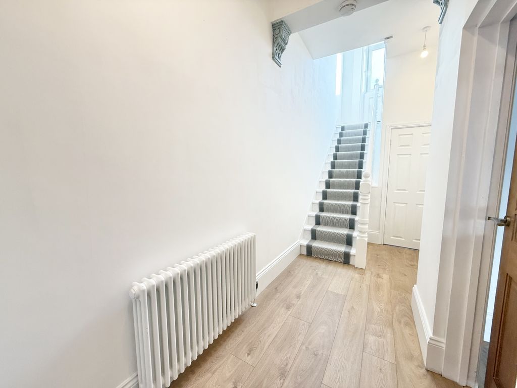 Property photo 3 of 23 Img_6954