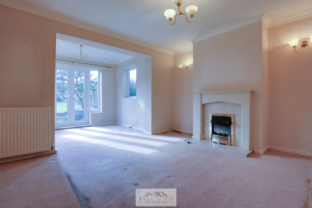 Property photo 3 of 36 Lounge 1.1