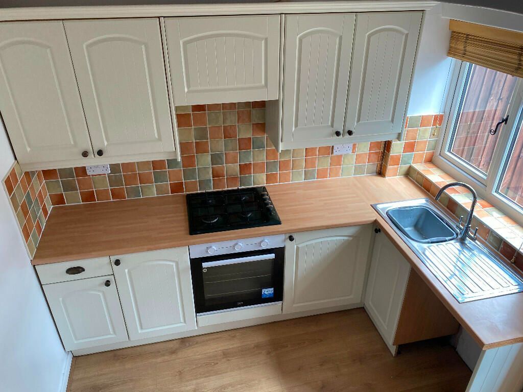 Property photo 2 of 11