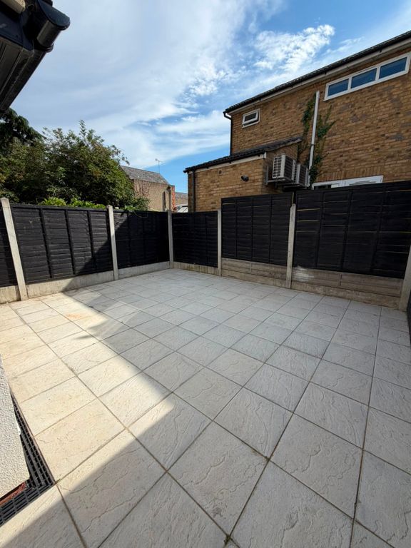 Property photo 3 of 11 Patio