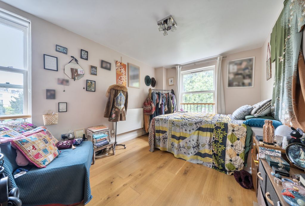 Property photo 2 of 9 1459607-5-6A058ee...
