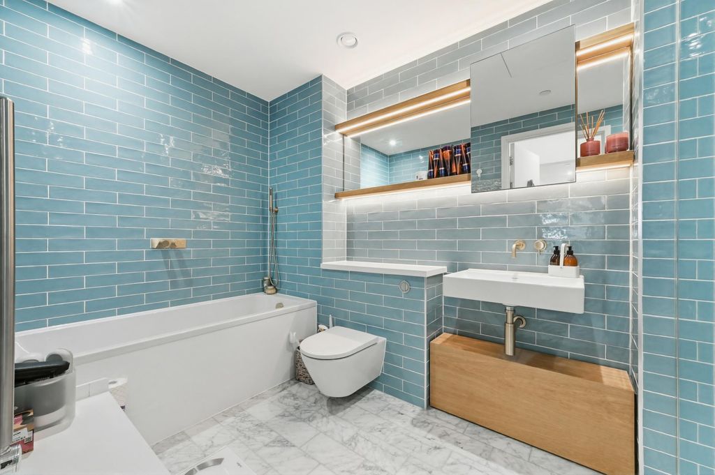 Additional image 6 of 3 bed flat for saleLewis House, The Brentford Project TW8