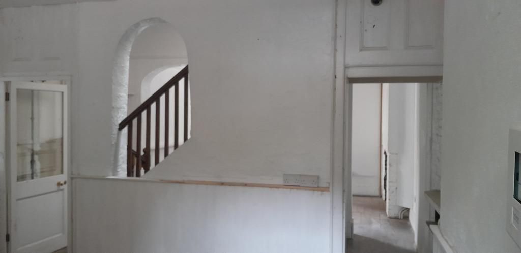 Property photo 3 of 12 Photo 3