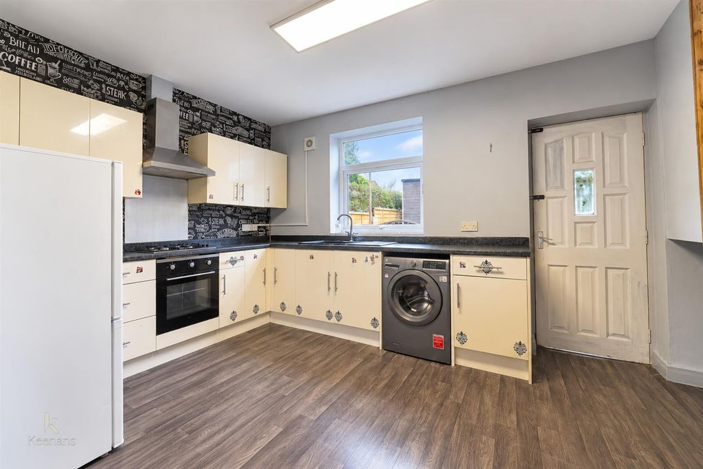 Property photo 1 of 15 .-424.Jpg