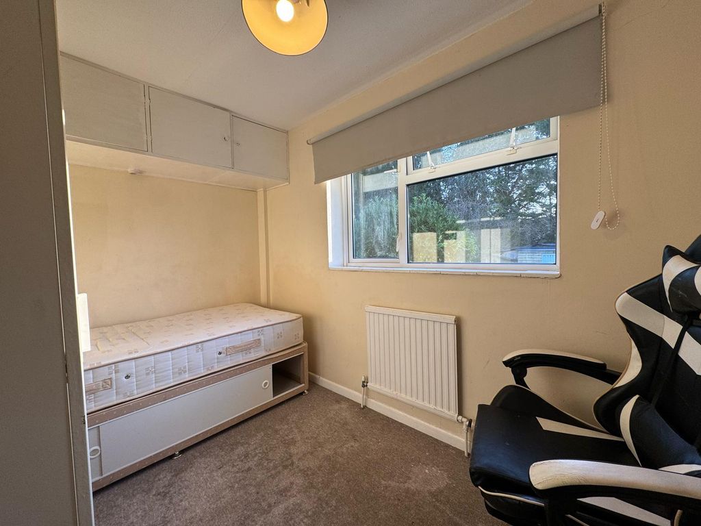 Property photo 3 of 8 Photo-2025-02-26-17-03-42