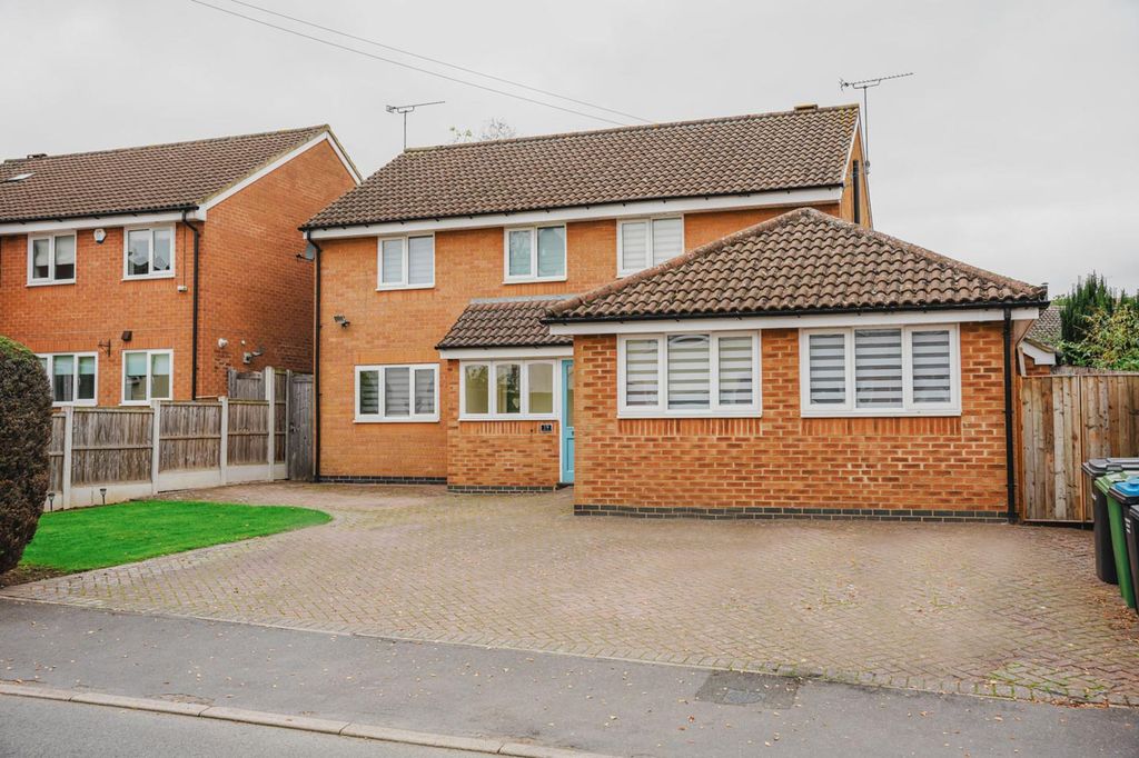 Property photo 1 of 24