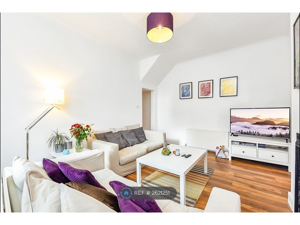 Property photo 1 of 10 Lounge/Reception Room