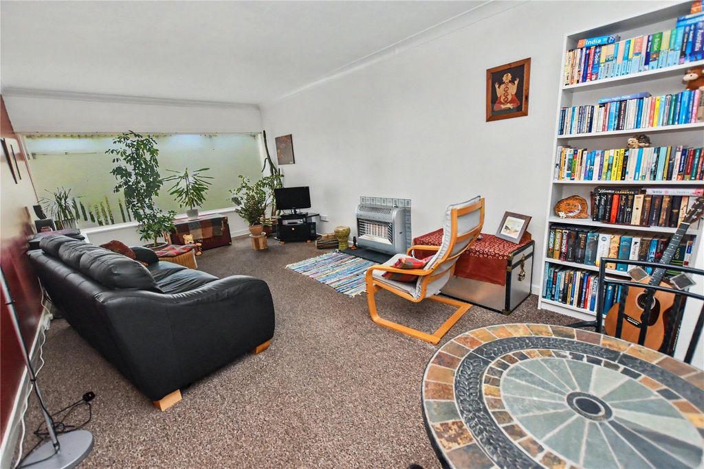 Property photo 2 of 10 Picture No. 09