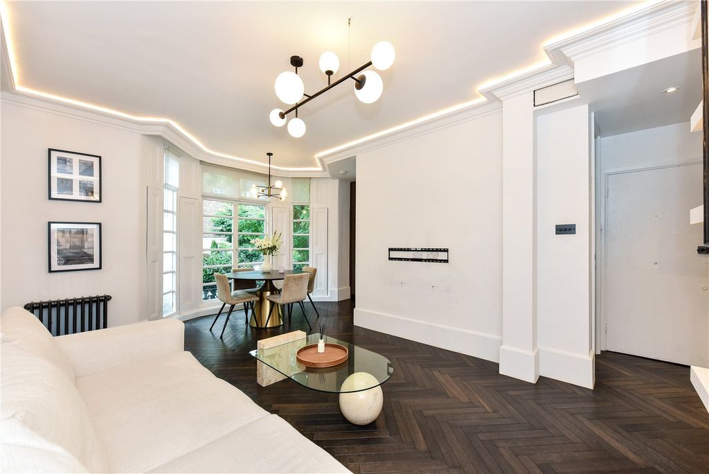 Property photo 2 of 18 Picture No. 07