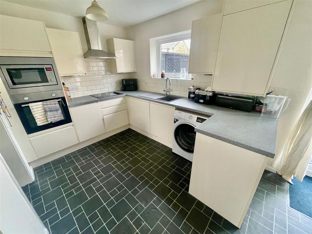 Property photo 3 of 17 Fullsizerender (15).Jpeg