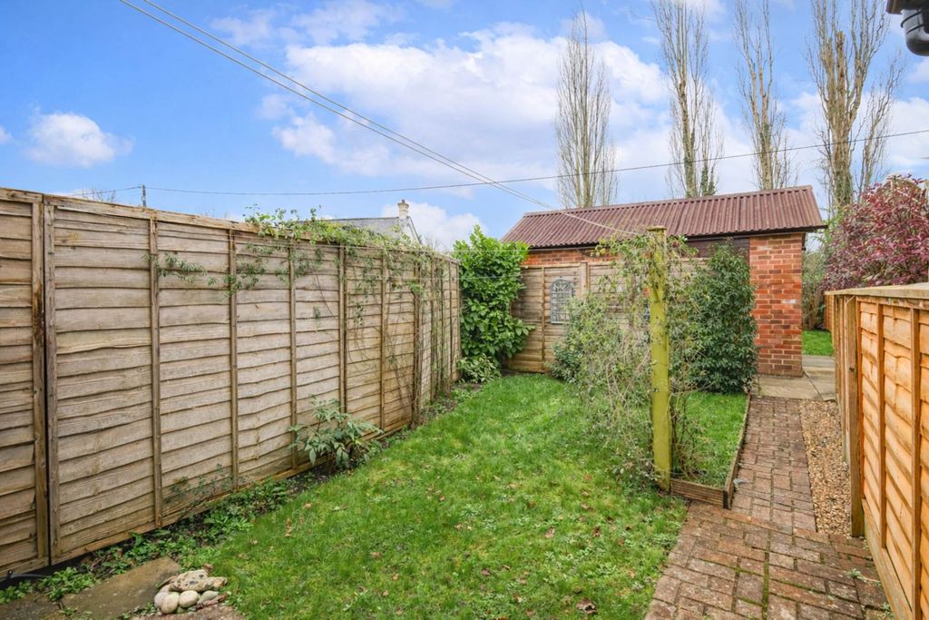 Property photo 3 of 22