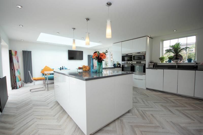 Property photo 1 of 3