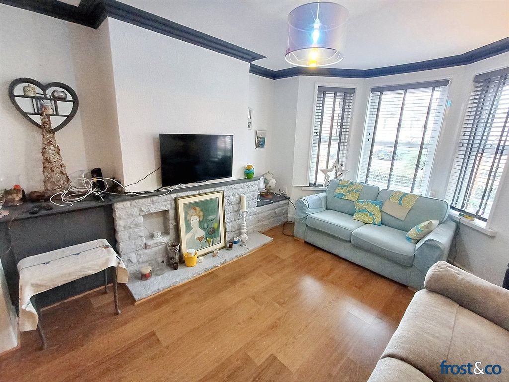 Property photo 2 of 18 Living Room