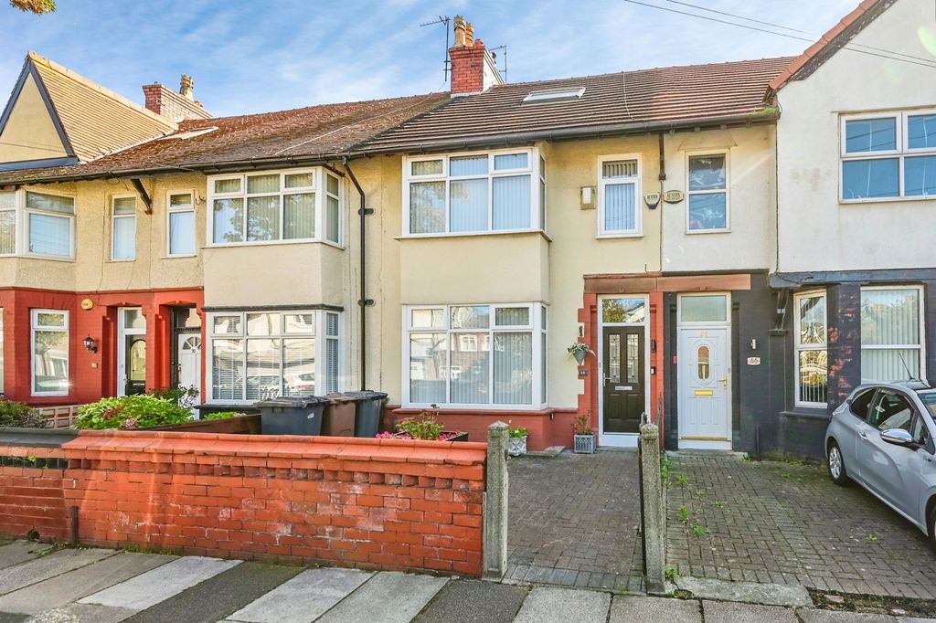 Property photo 1 of 17 Pbox-Img.Jpg