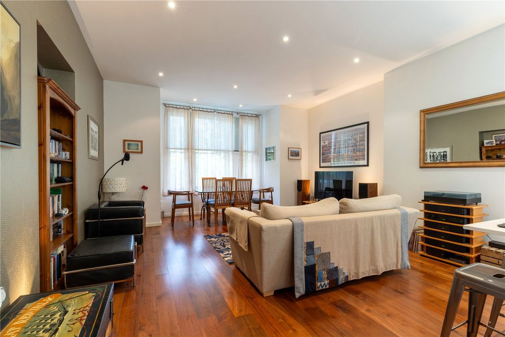 Property photo 2 of 14 Reception Room