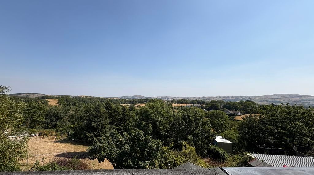 Property photo 2 of 24 Photo 2