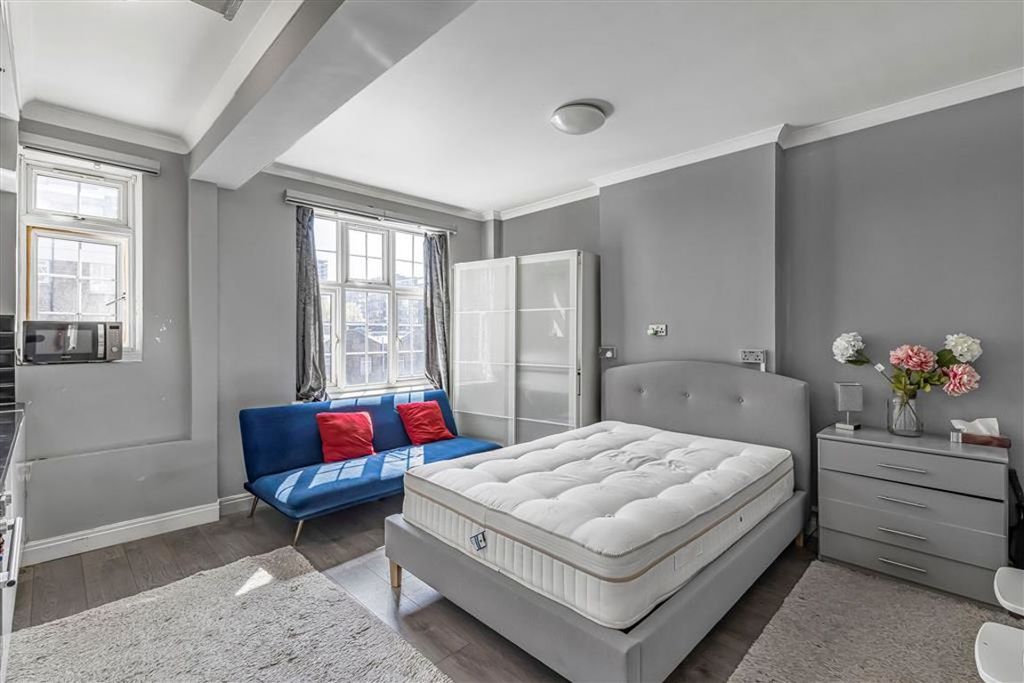 Property photo 2 of 4