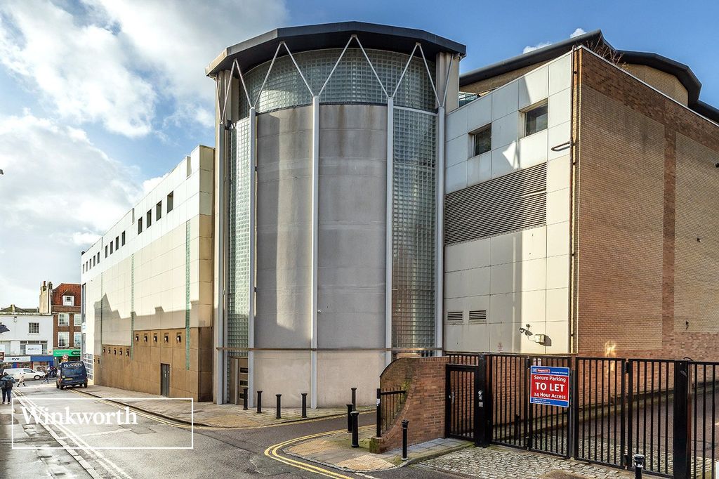 Property photo 1 of 22 Picture No. 24